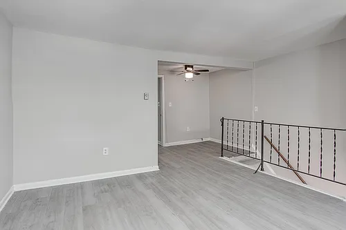 704 Motter Ave #2 Photo 1