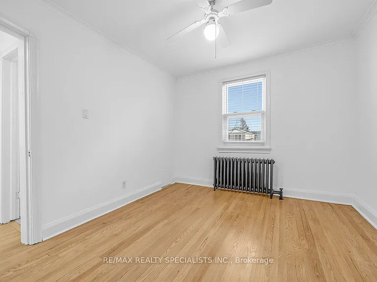 1035 Briar Hill Ave #MAIN 2ND — Photo 18