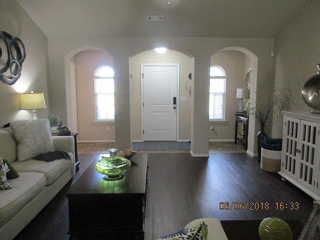 1st image of 2309 Elmwood Ave