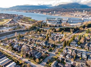 3494 Oxford St, Vancouver, BC V5K 1N9