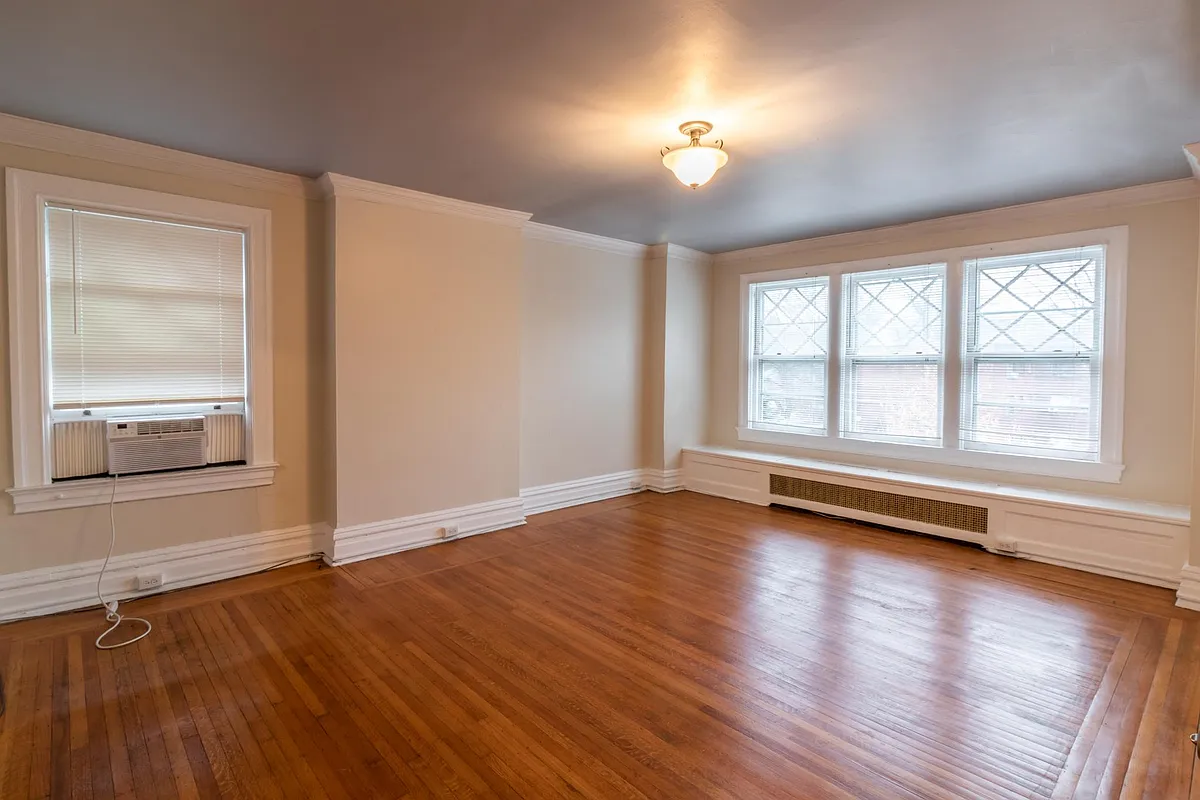 Building Photo - 1038 N Negley Ave #2