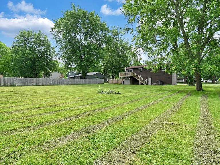 5978 Alice Dr — Photo 35