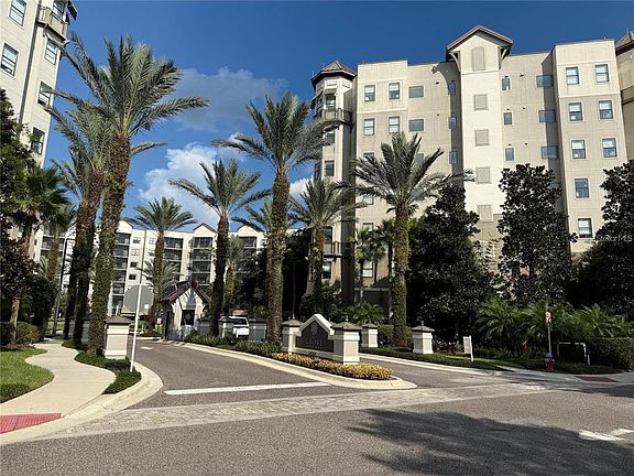 3rd image of 14501 GROVE RESORT AVENUE #2527