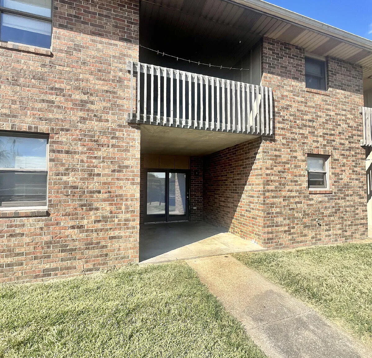 Pet-Friendly 2-Bedroom Main-Level Apartment in Jackson! — Photo 3