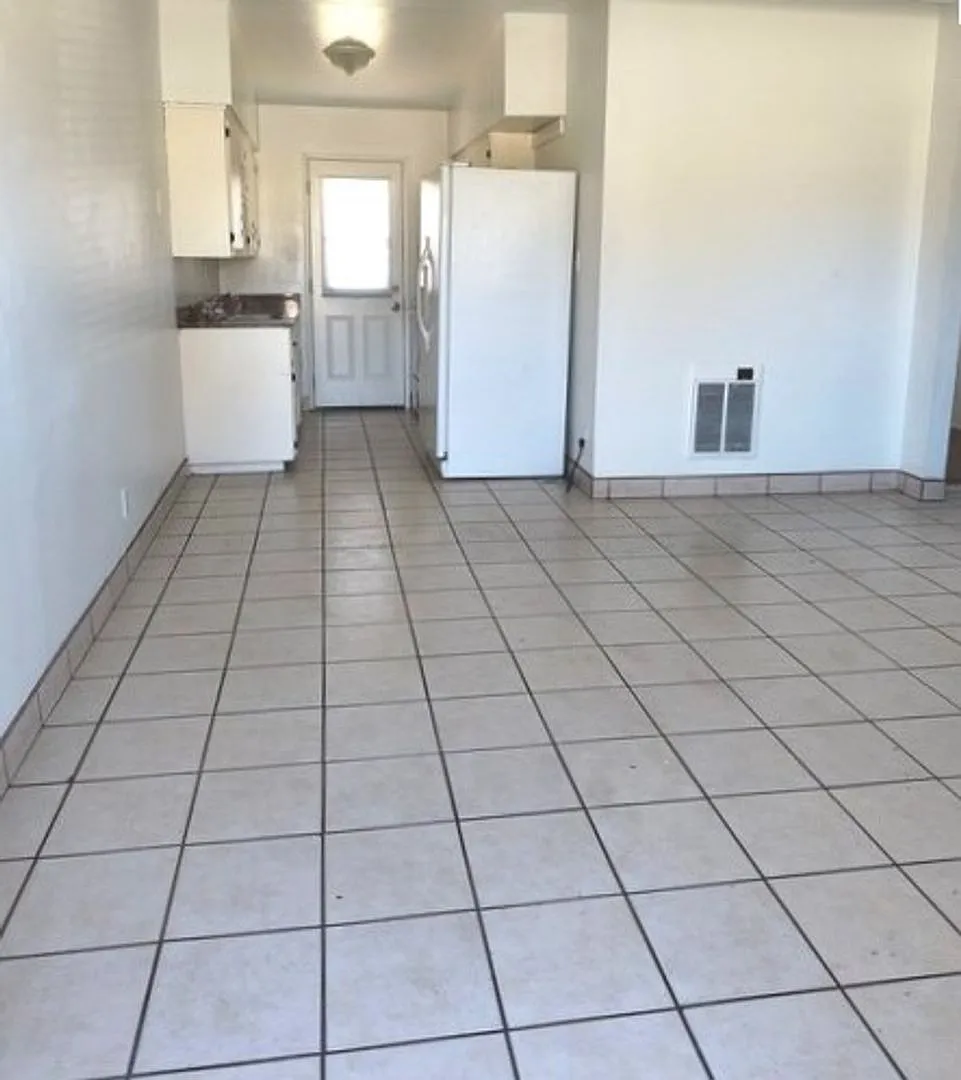 1 bedroom apartment in Guadalupe + $150 Gift card upon move in — Photo 1