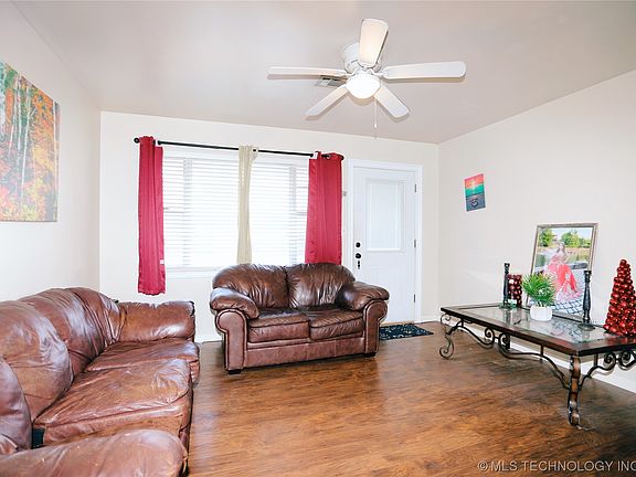 3rd image of 8734 E 170th Pl S