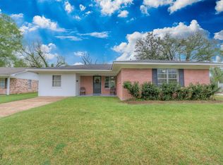 1712 Alison Ave, Bossier City, LA 71112