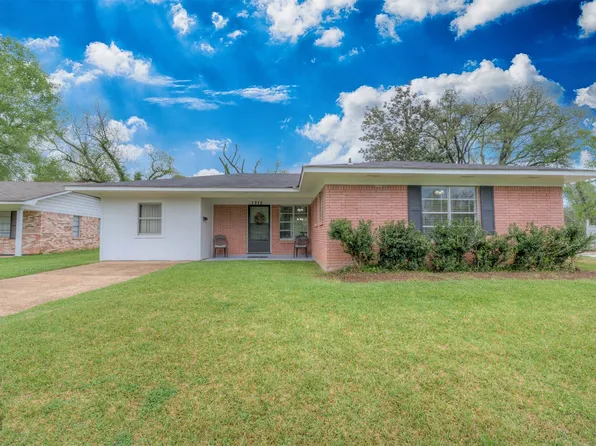 1712 Alison Ave, Bossier City, LA 71112