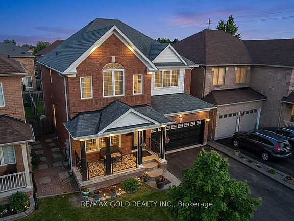 2nd image of 3986 Regatta Ct