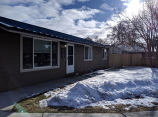 2720 NE Harvey Ln, Bend, OR 97701