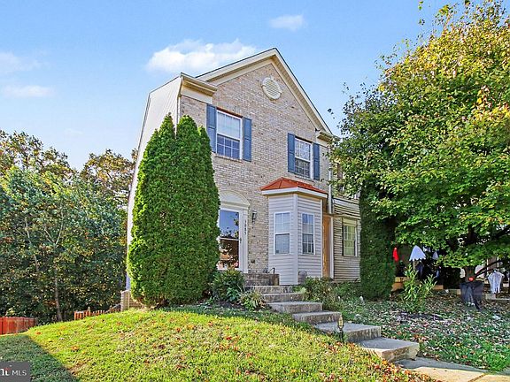 2nd image of 3085 Raking Leaf Dr