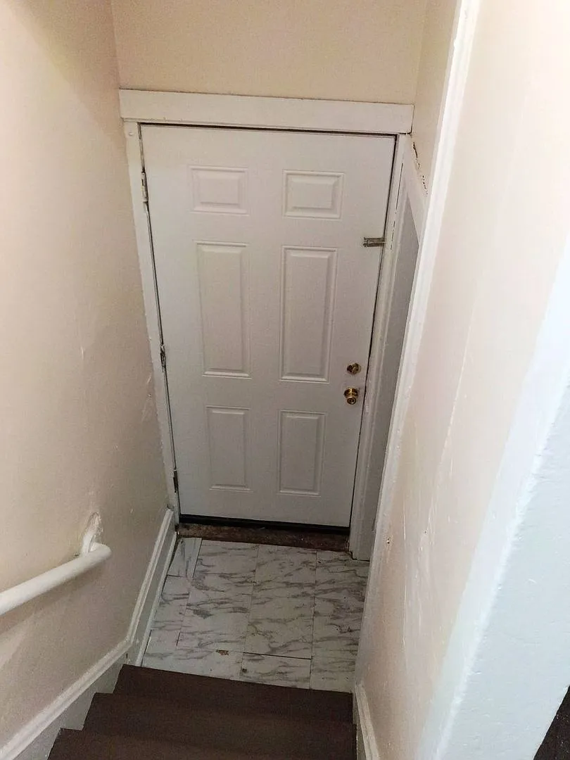 1609 W Meinecke Ave, Milwaukee, WI 53206 Single family home has 4 bedrooms! — Photo 4