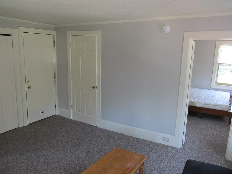 408 Stewart Ave #6 — Photo 10