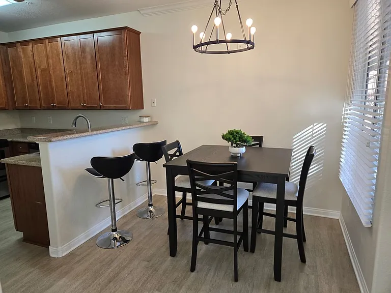 4400 S Jones Blvd #2103 — Photo 7