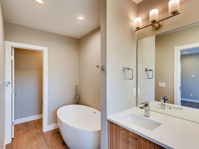 3963 N Vrain St — Photo 10