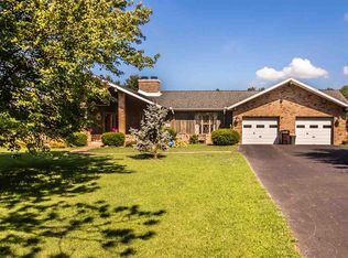 300 W Glen St, East Peoria, IL 61611
