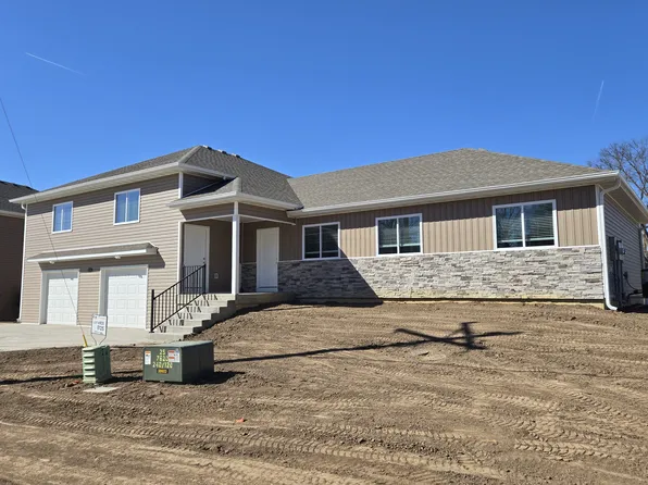 8125 N North Browns Station Rd #A, Columbia, MO 65202