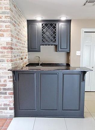 5th image of 2443 Oriole St