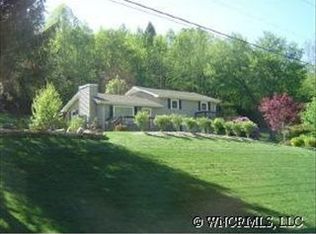 1574 Cashiers Valley Rd, Brevard, NC 28712