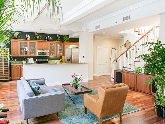4th image of 201 Sansome St Unit 1003