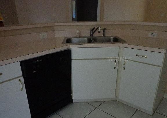 4th image of 2405 San Clemente Ct