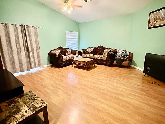 3rd image of 4121 Rio Viejo Dr