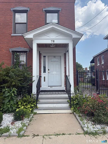 72 Cedar St #2 Photo 1