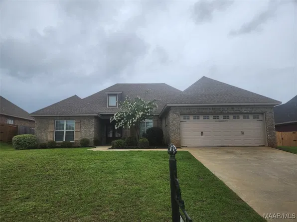 1308 Carson Dr, Prattville, AL 36066