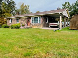 1049 Red Level Church Rd, Scottsburg, VA 24589