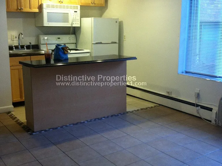 1260 Massachusetts Ave #15 — Photo 2