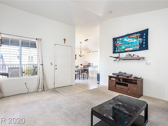 4th image of 5788 Ambassador Ave Unit 101