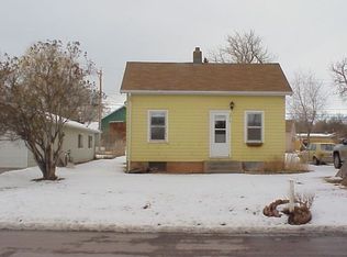 3916 Lakeview Dr, Rapid City, SD 57702