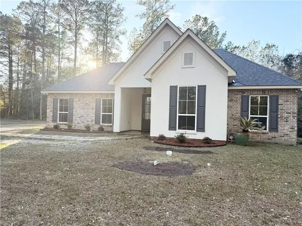 70083 Nancy Rd, Mandeville, LA 70471
