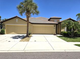 5646 Sunset Falls Dr, Apollo Beach, FL 33572