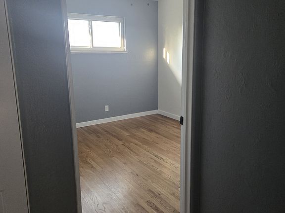 5th image of 1140 S Julian St