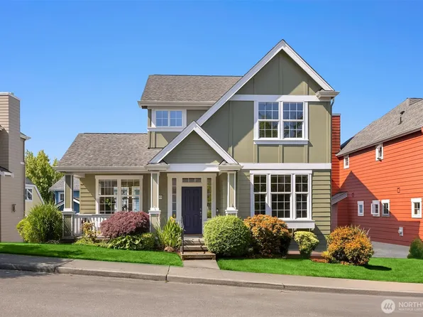 19799 NE Ash Crest Loop, Poulsbo, WA 98370