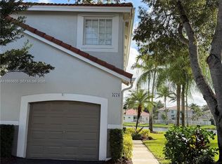 3776 San Simeon Cir, Weston, FL 33331