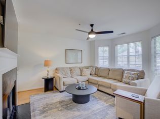 501 Olmsted Park Pl APT D, Charlotte, NC 28203