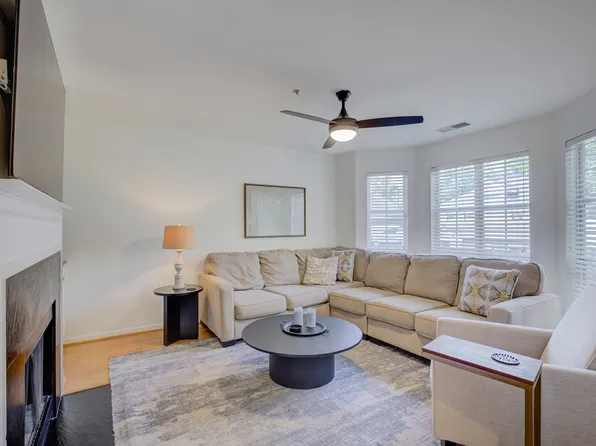 501 Olmsted Park Pl APT D, Charlotte, NC 28203