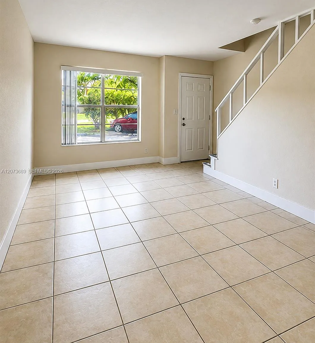 Townhouses Of Plantation — Photo 4