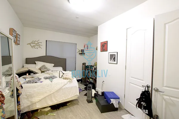Rented by null | media 15