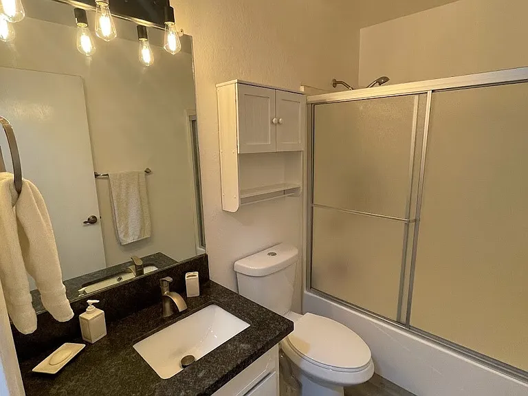 132 Kahle Dr #A — Photo 1