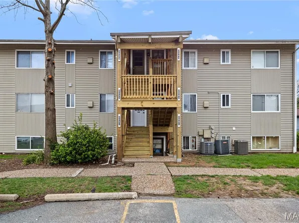2031 Gascony Parc Dr #2031, Lake Saint Louis, MO 63367