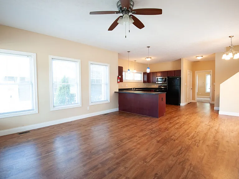 1200 N Walnut St — Photo 2