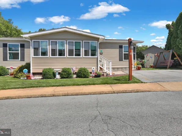 500 Mount Airy Rd APT 11, Stevens, PA 17578