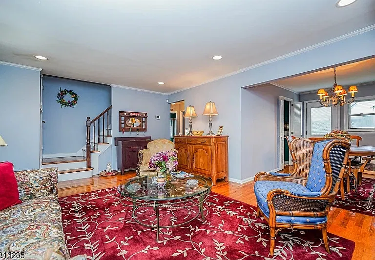 401 Inwood Road - 1 — Photo 3