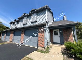 1942 Prentiss Dr, Downers Grove, IL 60516