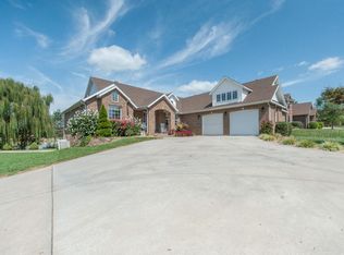 2307 Lakeside Ct, Ozark, MO 65721