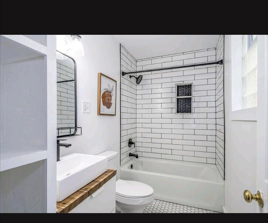 1st image of 455 Stanley Ave APT 1