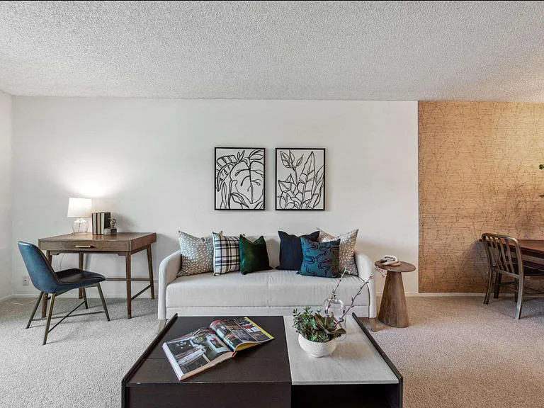 965 Shorepoint Ct #209 — Photo 8